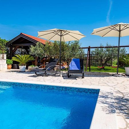 Apartment House Simoni With Pool, Zadar County Privlaka  Exterior photo